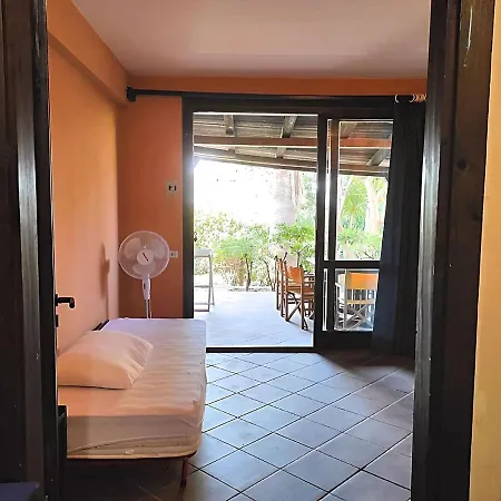 Lovely In Sant Irene Torre Vecchia With Pool * San Costantino