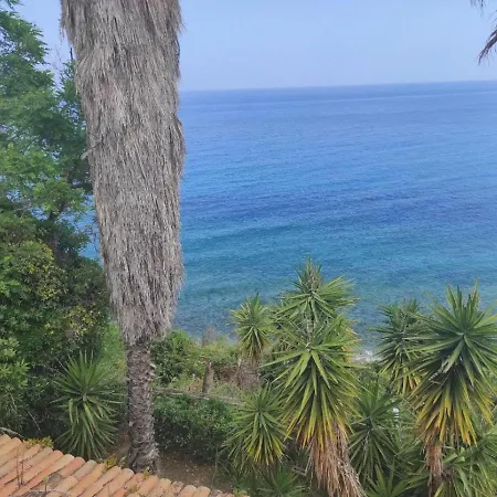 Lovely In Sant Irene Torre Vecchia With Pool Apartment *